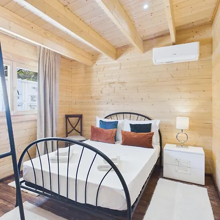 Wooden Ac W/ Pool & Garden - Caparica | By Airnest *